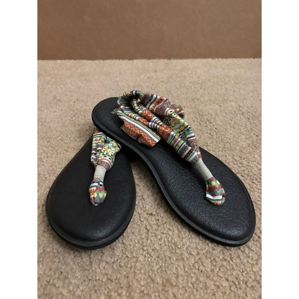 Sanuk Yoga Sling Thong Flip Flop Ella Sandals Womans Size 7 Multi Color Print